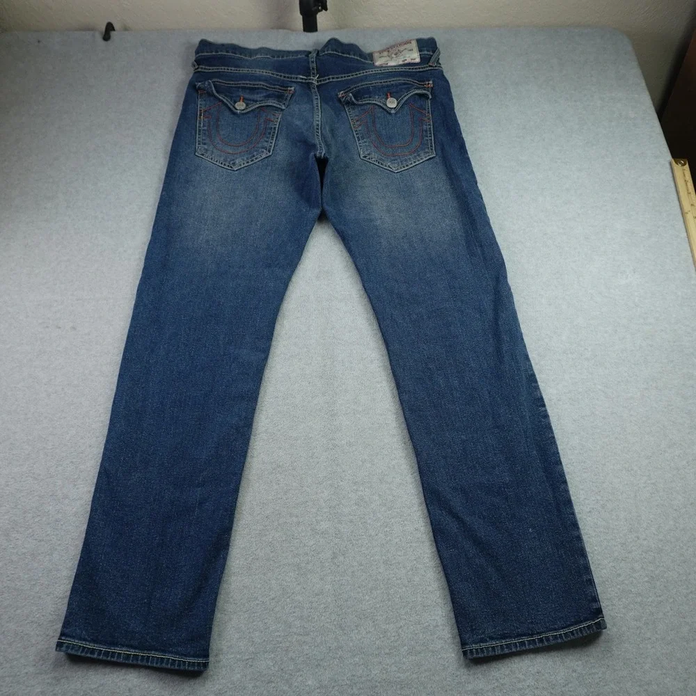 True Religion Jeans Mens 34 Blue Geno Relaxed Slim SN Flap Medium Wash